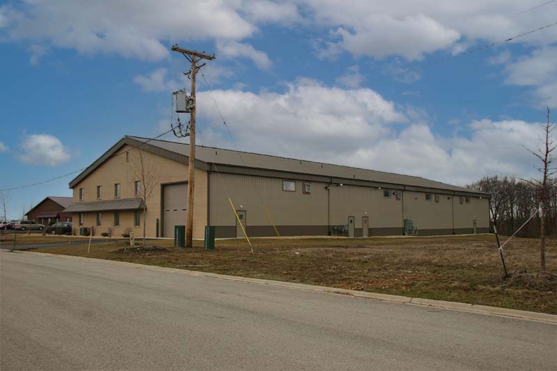Industrial Park Storage Building New Lenox, Illinois FBi Buildings